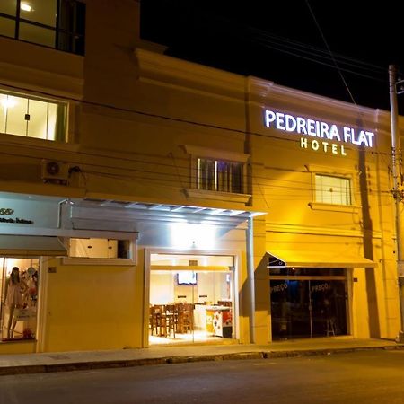 Pedreira Flat Hotel Extérieur photo